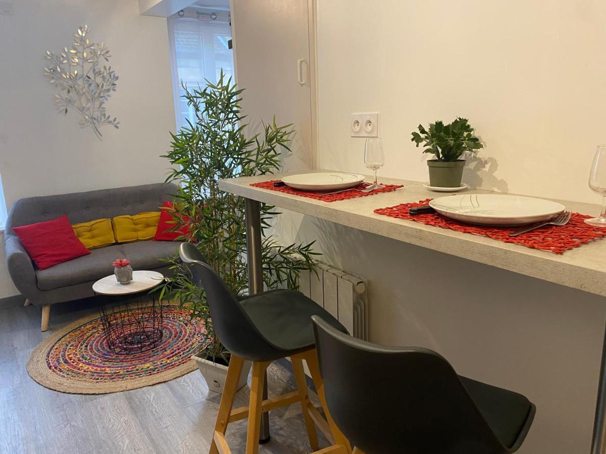 Charmant Appartement Proche Du Centre Ville Caen Kültér fotó